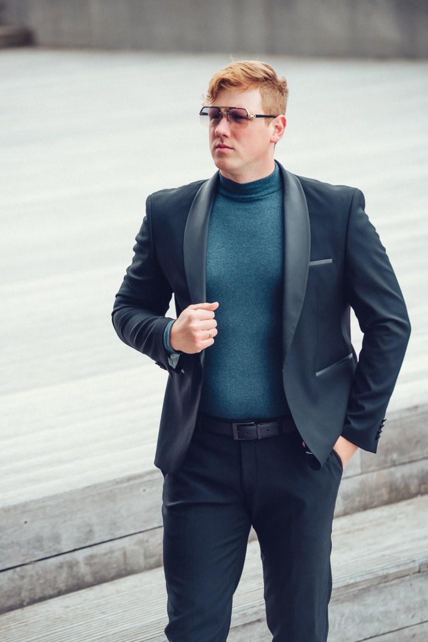 Marius Kraujalis on stage